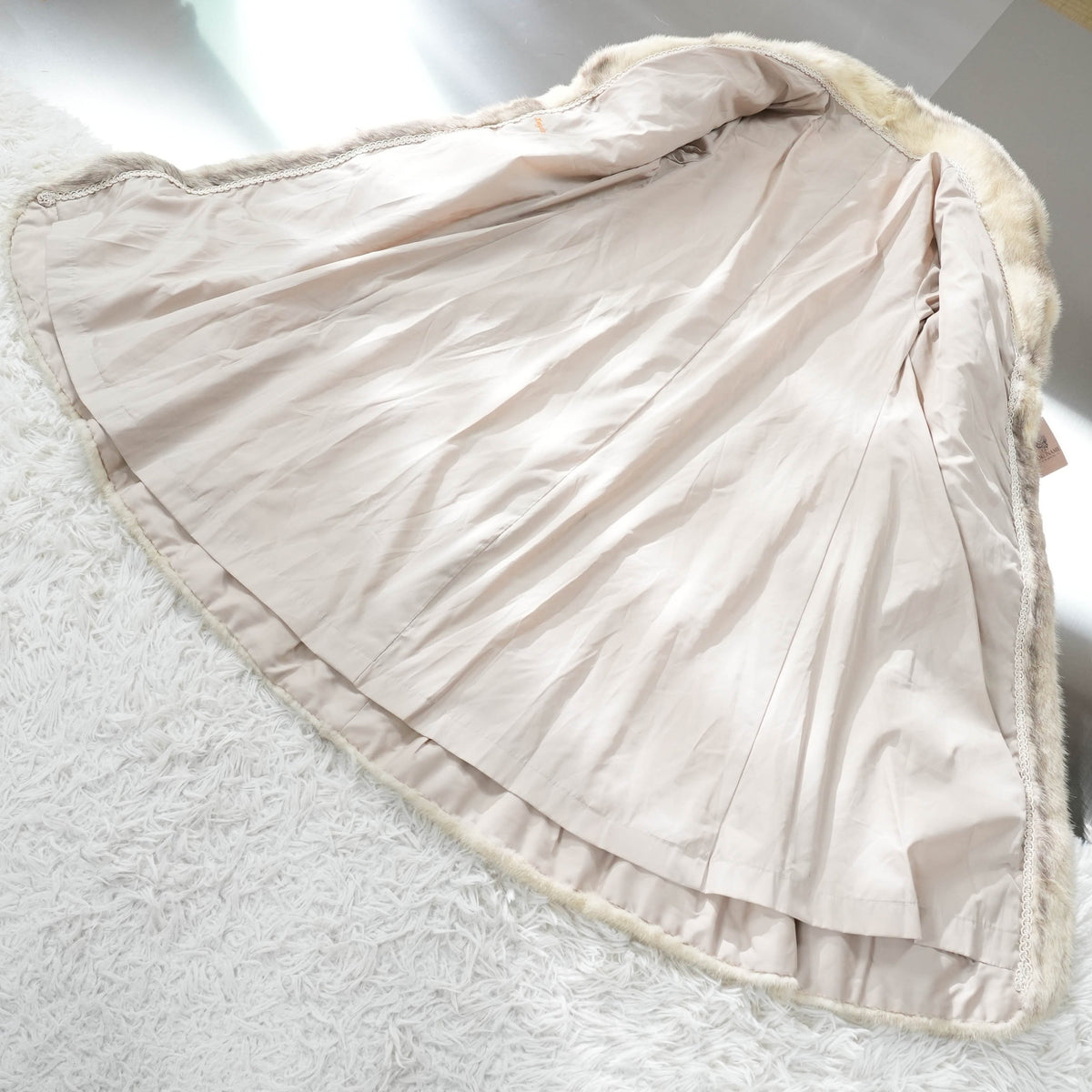 Cross Mink Fur Design Coat - Genuine Vintage Fur From Japan