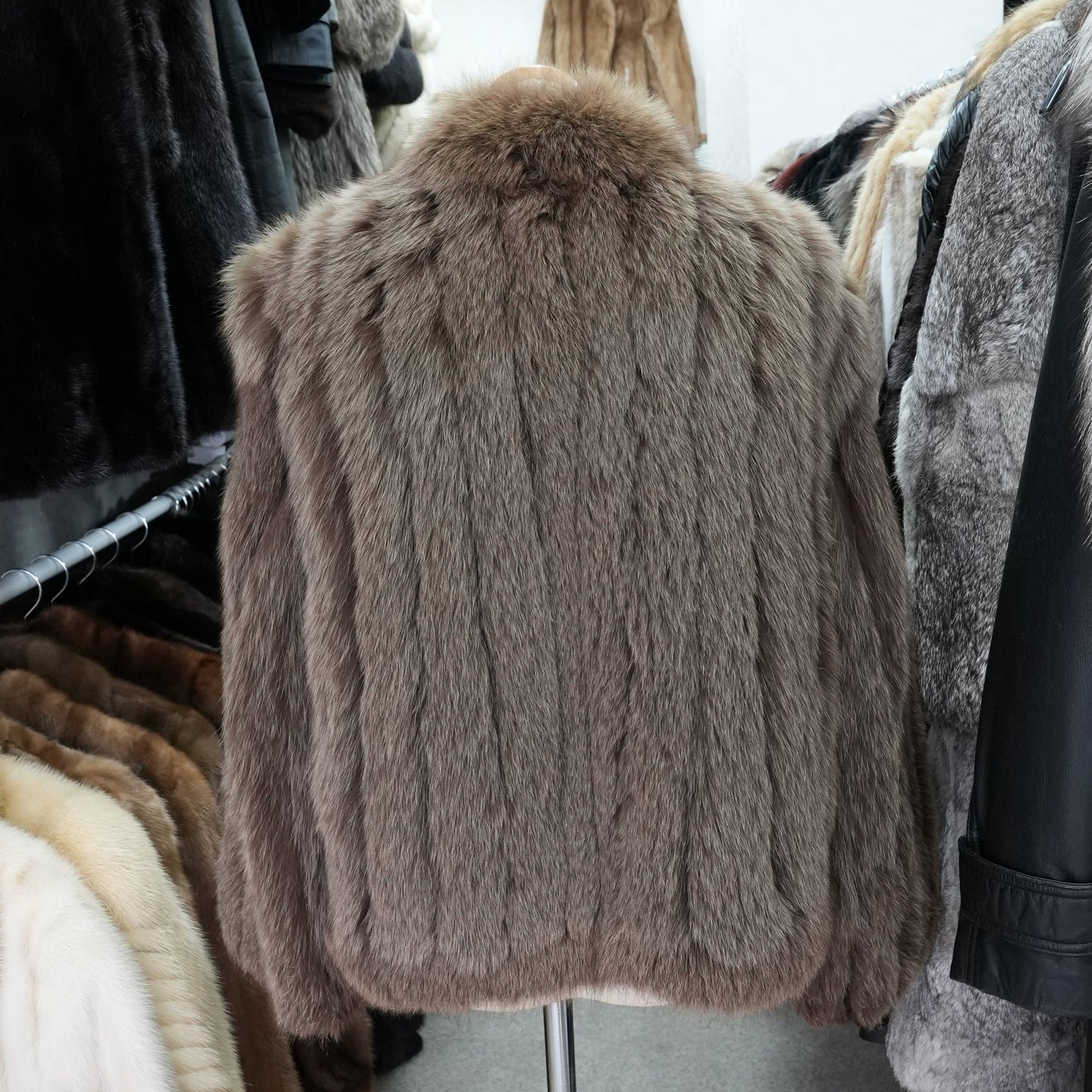 Brown Dyed Fox Fur crop Jacket - Genuine Vintage Fur From Japan