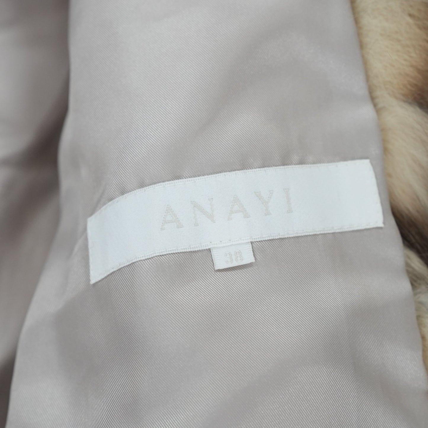 Fitch Fur Jacket ANAYI - Genuine Vintage Fur From Japan