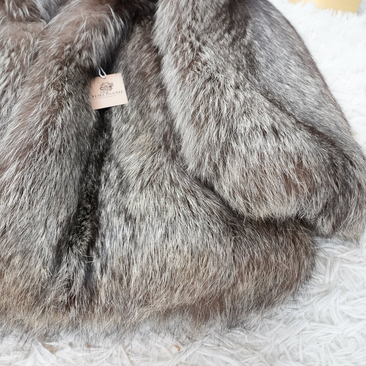 Silver Fox Fur Coat - Genuine Vintage Fur From Japan