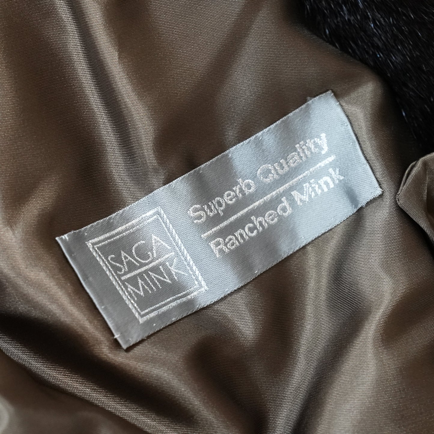 SAGA MINK Dark mink Half Coat - Genuine Vintage Fur From Japan