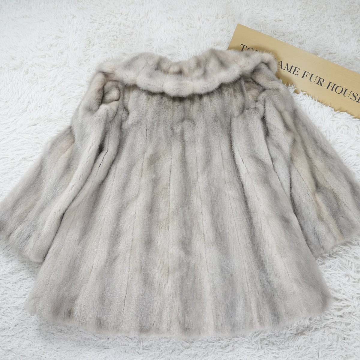 Sapphire Mink Big collar Coat - Genuine Vintage Fur From Japan