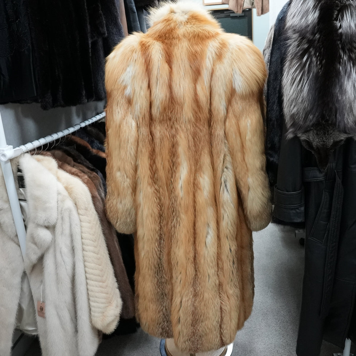 Red Fox Fur Long Coat L fur - Genuine Vintage Fur From Japan