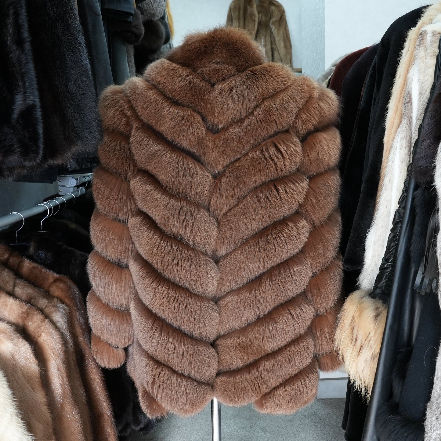 Brown Dyed Fox Fur Design Coat - Genuine Vintage Fur From Japan