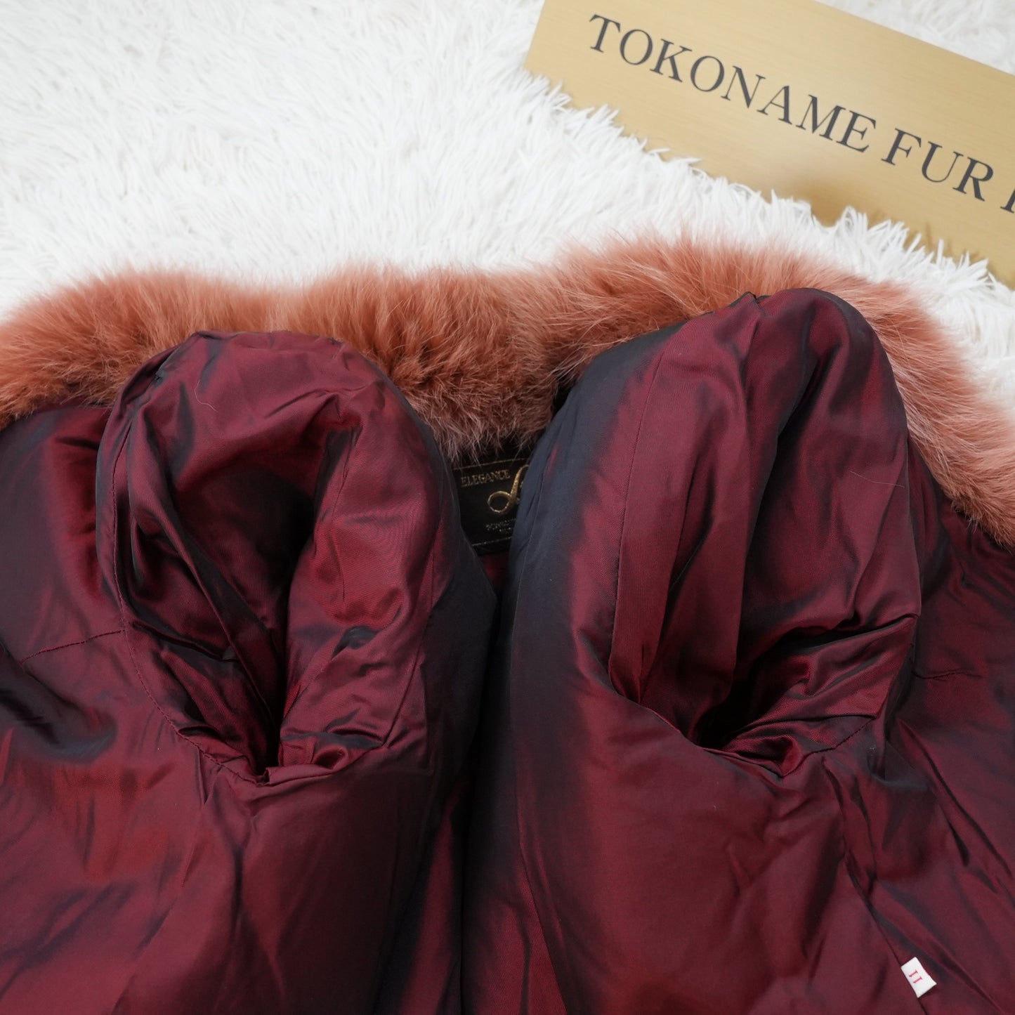 Dull Red Dyed SAGA FOX Fur Coat - Genuine Vintage Fur From Japan