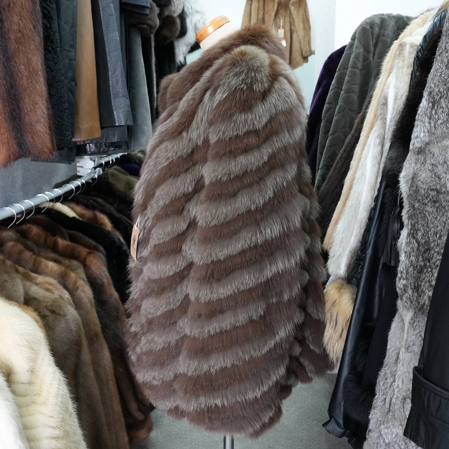 Two tone Dyed  Fox Fur Coat SAGA FOX - Genuine Vintage Fur From Japan