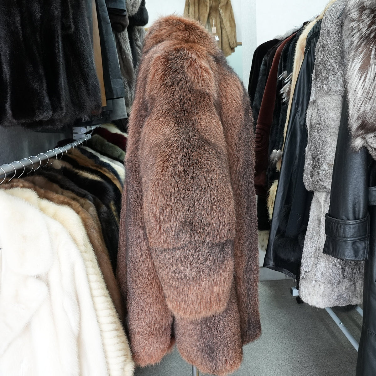 Reddish Brown Cross Dyed Fox Fur Long Coat Soft and Fluffy - Genuine Vintage Fur From Japan