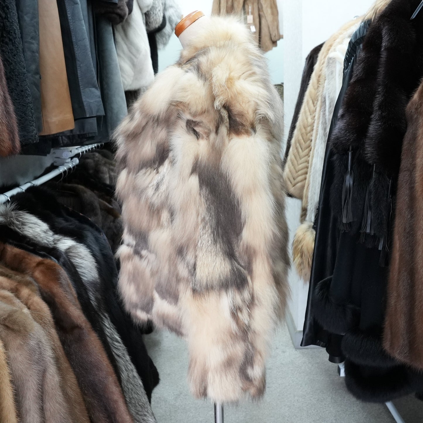 Fitch Fur Jacket ANAYI - Genuine Vintage Fur From Japan