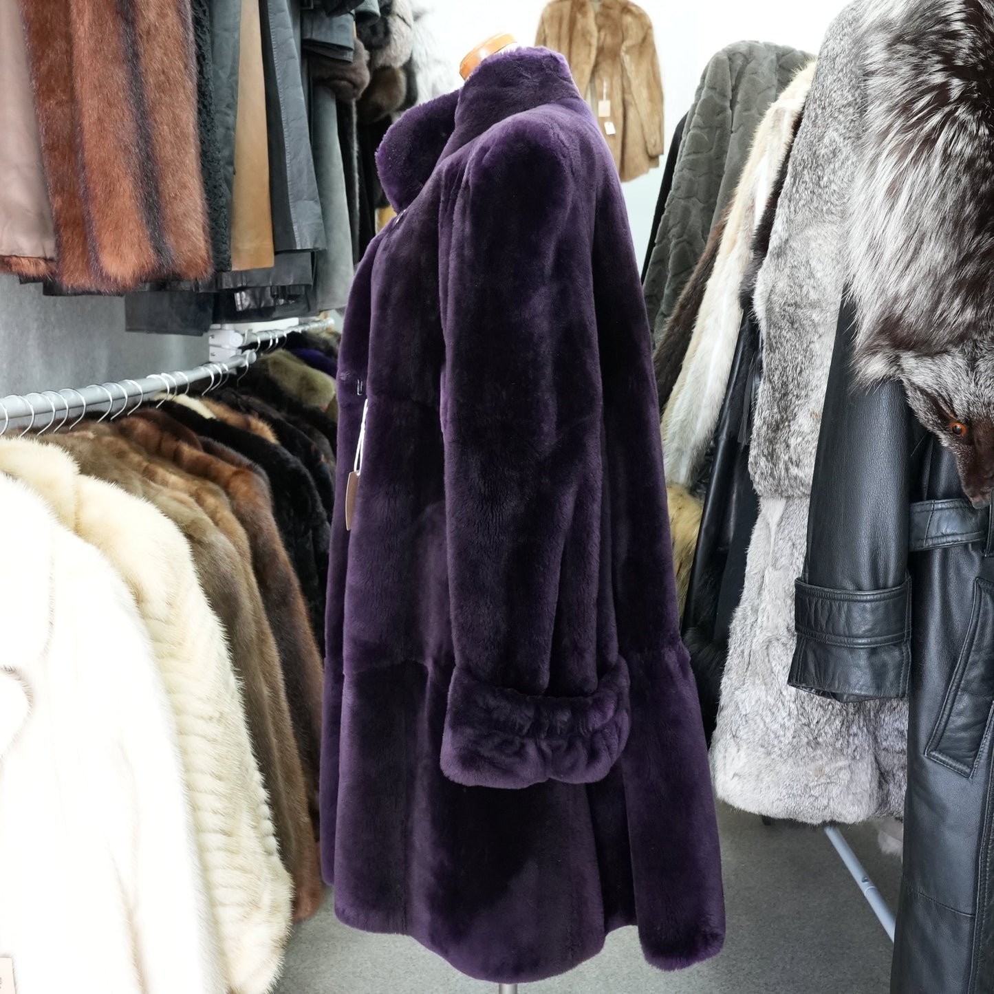 Nutria Purple Deyd Coat Wide hem Roll up Sleeve - Genuine Vintage Fur From Japan