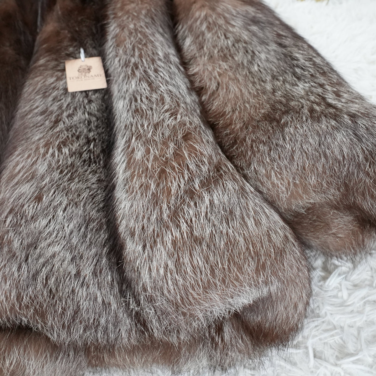 Silver Fox Fur Coat Soft and Fluffy SAGA FOX - Genuine Vintage Fur From Japan