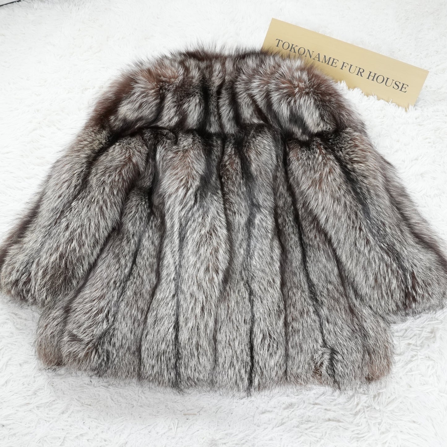 Silver Fox Coat PARTINA - Genuine Vintage Fur From Japan