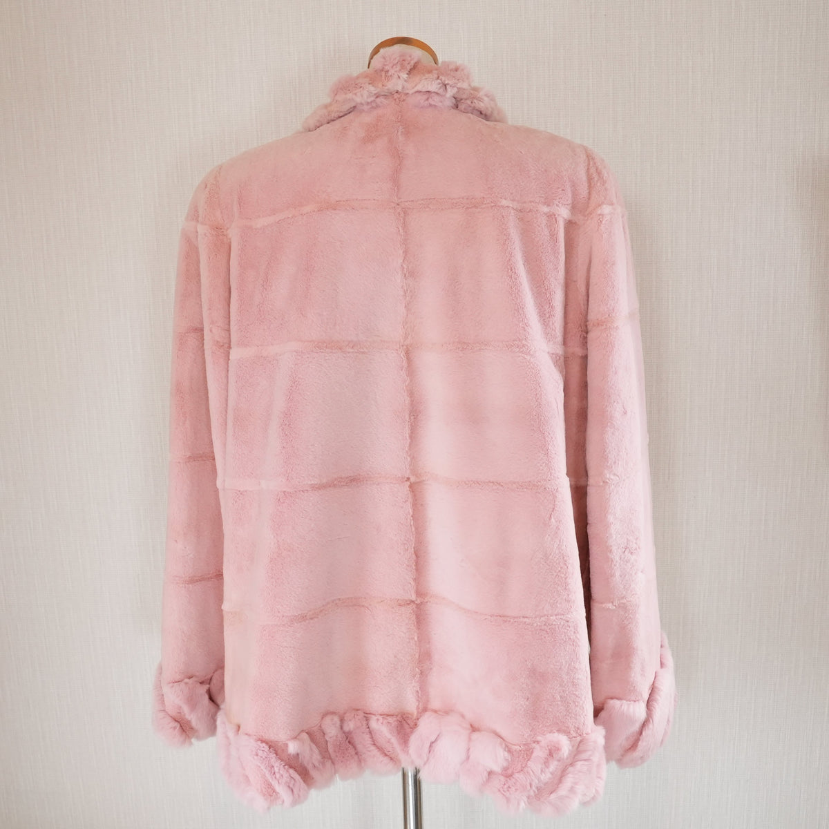 Pink Dyed Reversible Rabbit Fur Coat - Genuine Vintage Fur From Japan