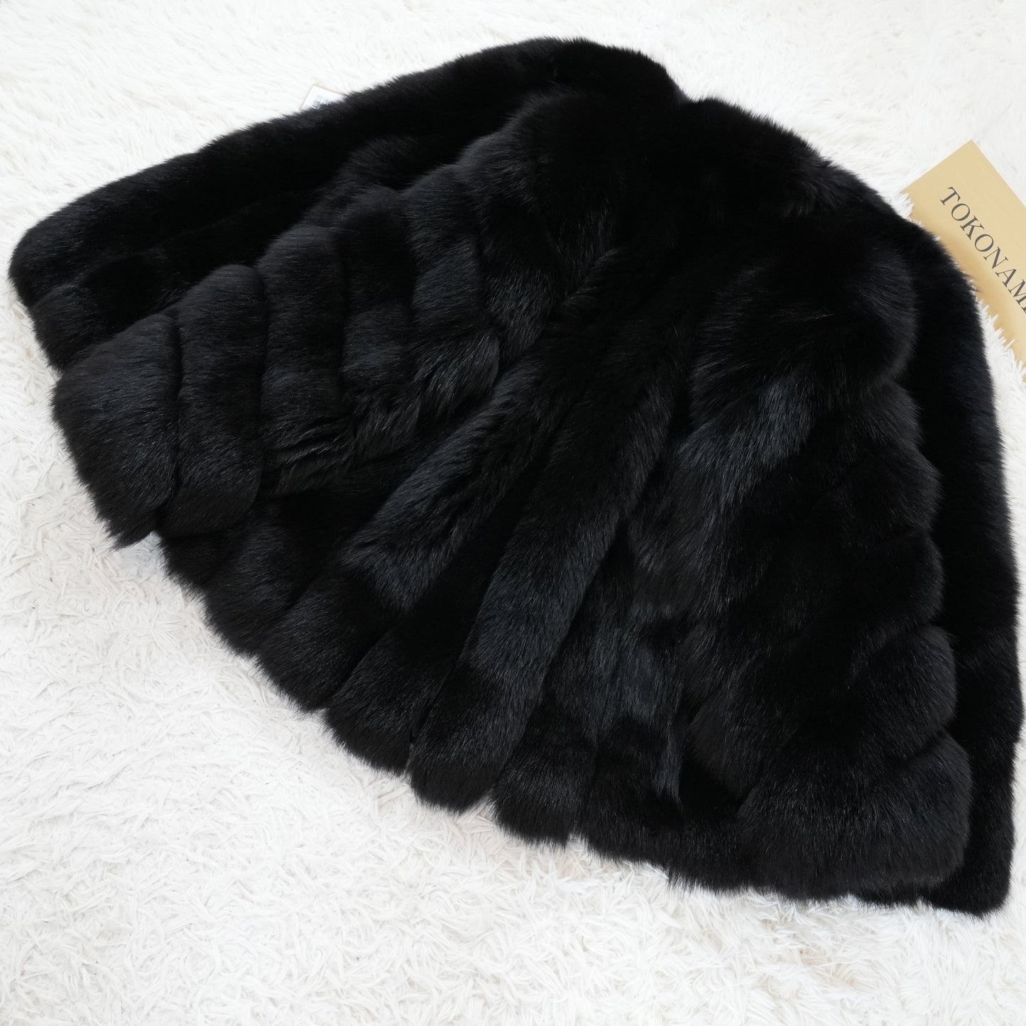 SAGA ROYAL FOX Black Dyed Belle Vison - Genuine Vintage Fur From Japan