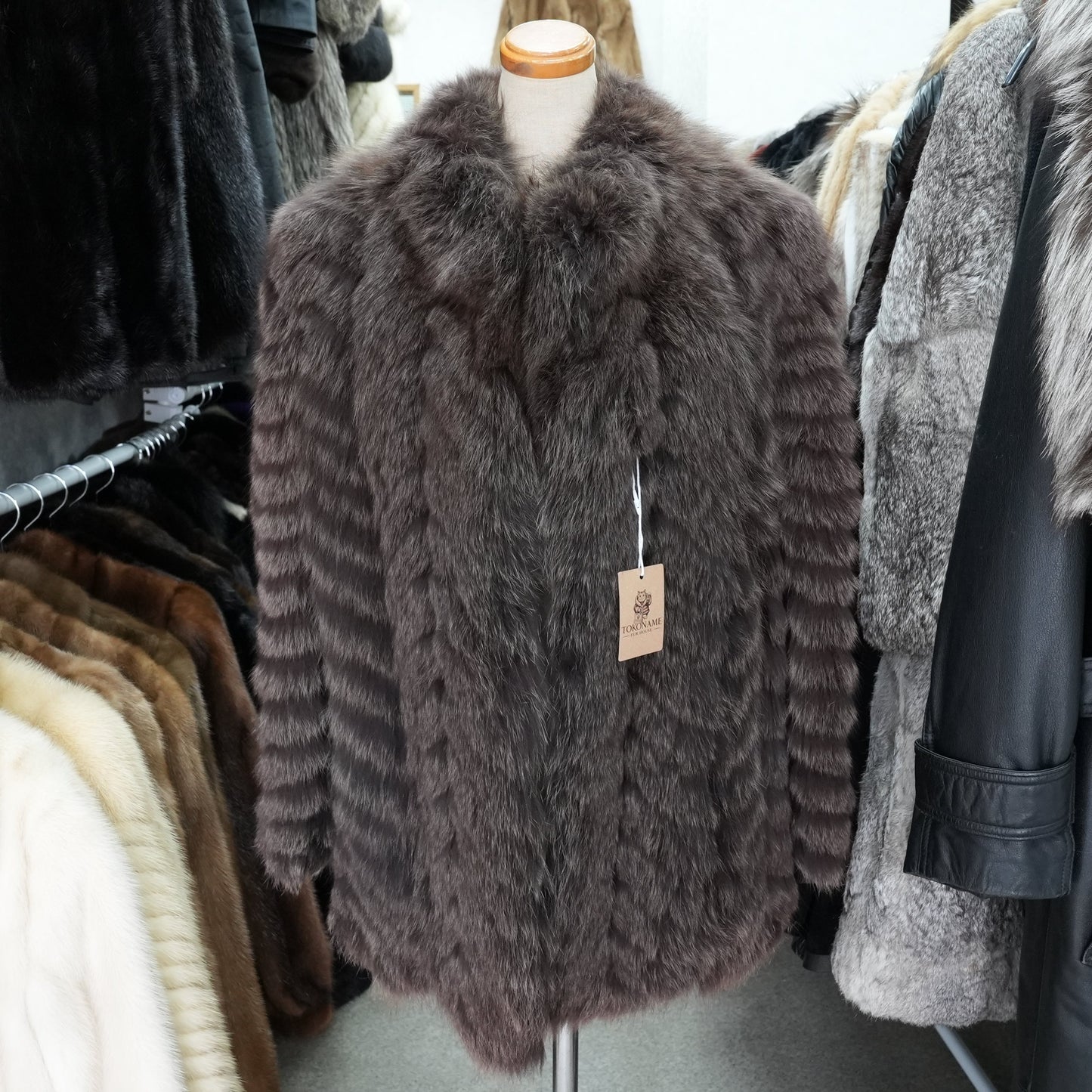 Dark Bronw Dyed Fox Fur Coat - Genuine Vintage Fur From Japan
