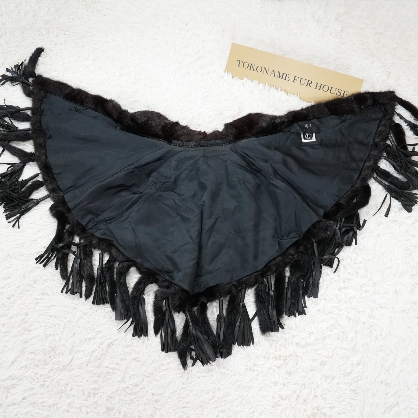 Dark Minn Cape with a tail SAGA MINK - Genuine Vintage Fur From Japan