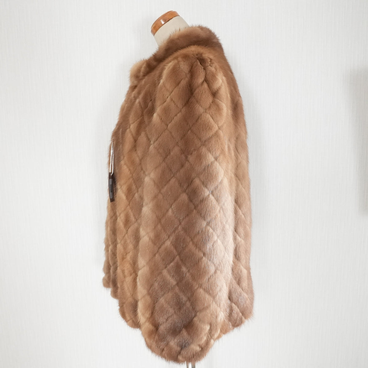 Demi Buff Mink Fur Diamond Cut Design Jacket - Genuine Vintage Fur From Japan