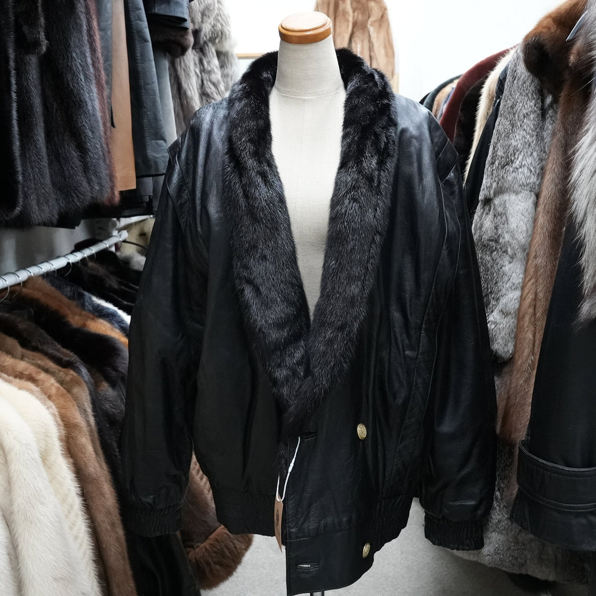 Men Reversible Mink and Leather Bomber Jacket - Genuine Vintage Fur From Japan