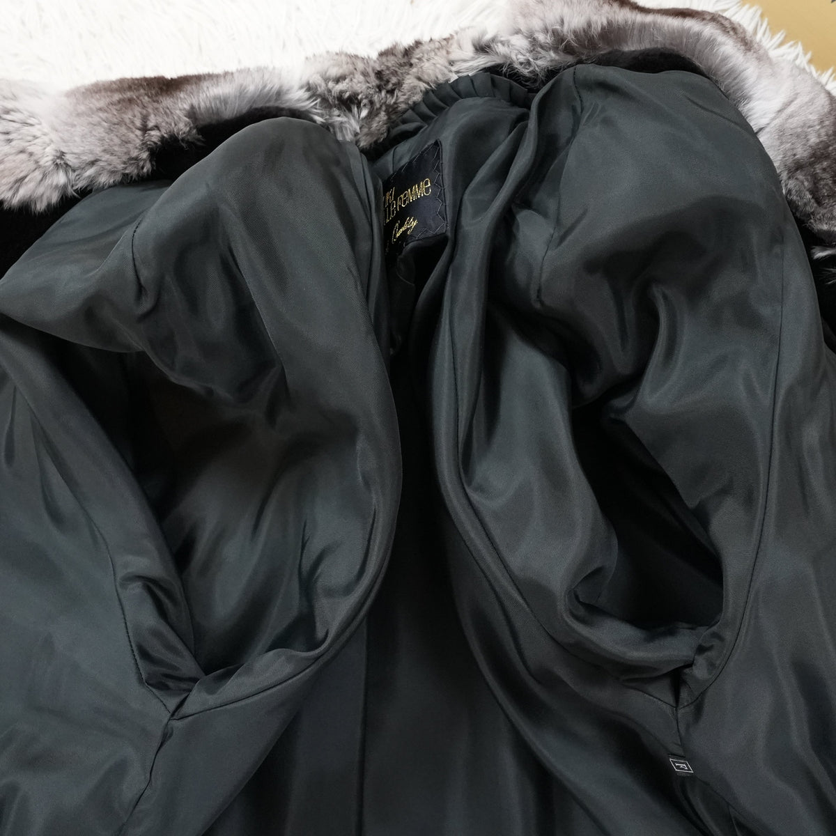 Chinchilla Trim Shaved Mink Fur Coat Yuki Belle Femme - Genuine Vintage Fur From Japan