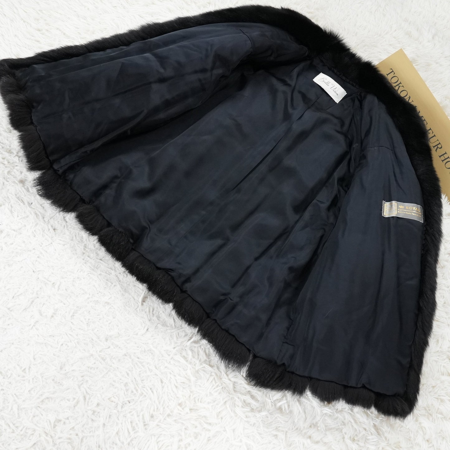 SAGA ROYAL FOX Black Dyed Coat - Genuine Vintage Fur From Japan