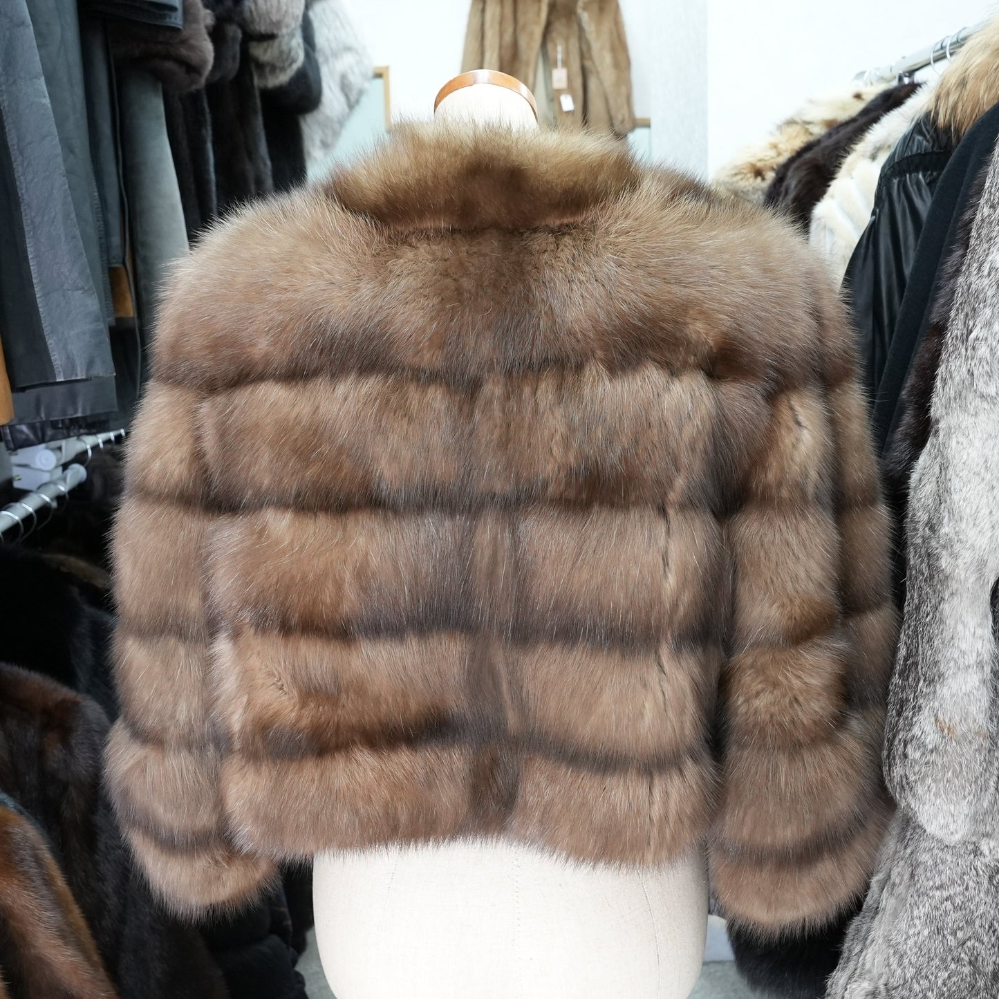 SOBOL Silvery Russian Sable Fur cropd Jacket - Genuine Vintage Fur From Japan
