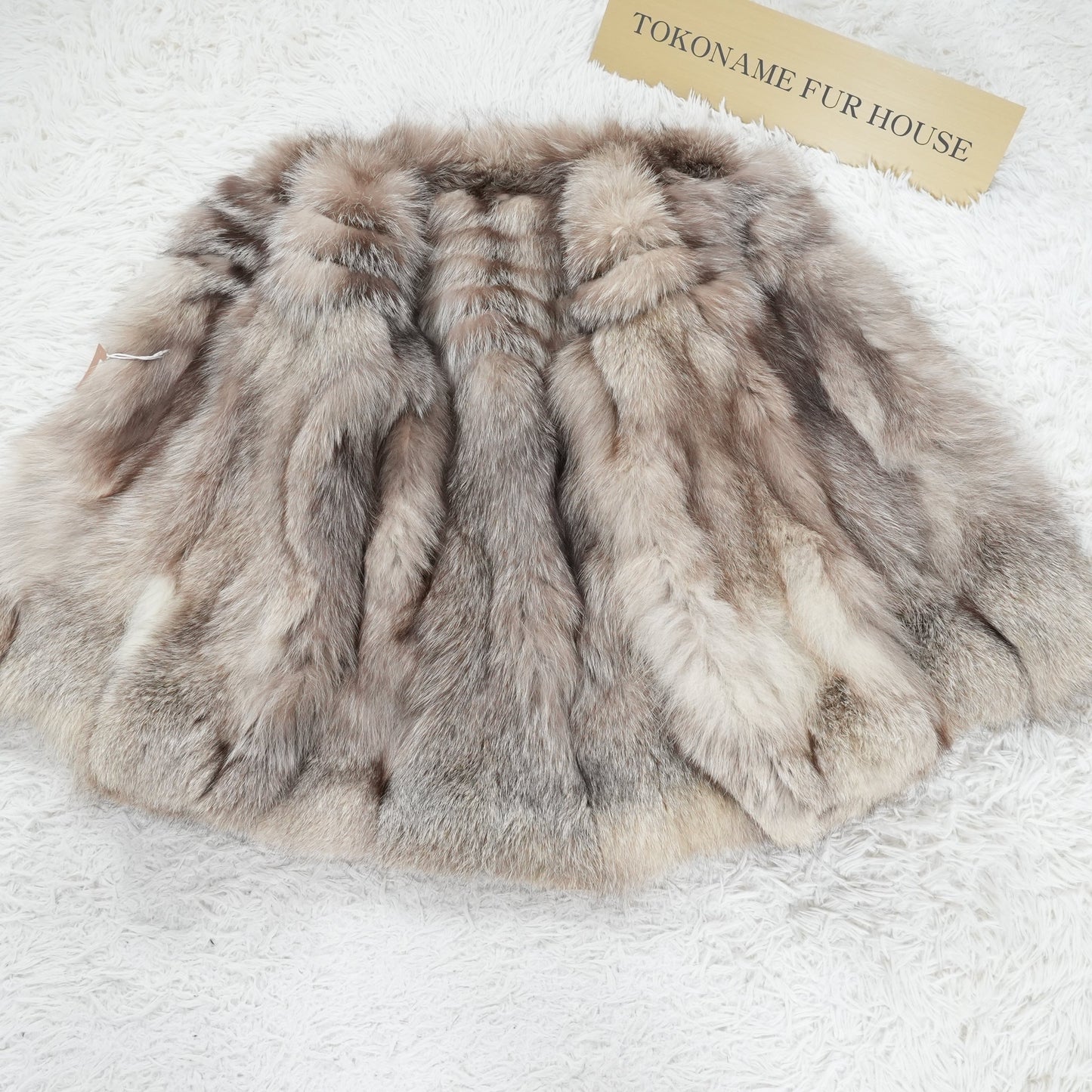 BlueFrost Fox Fur Coat SAGA FOX - Genuine Vintage Fur From Japan