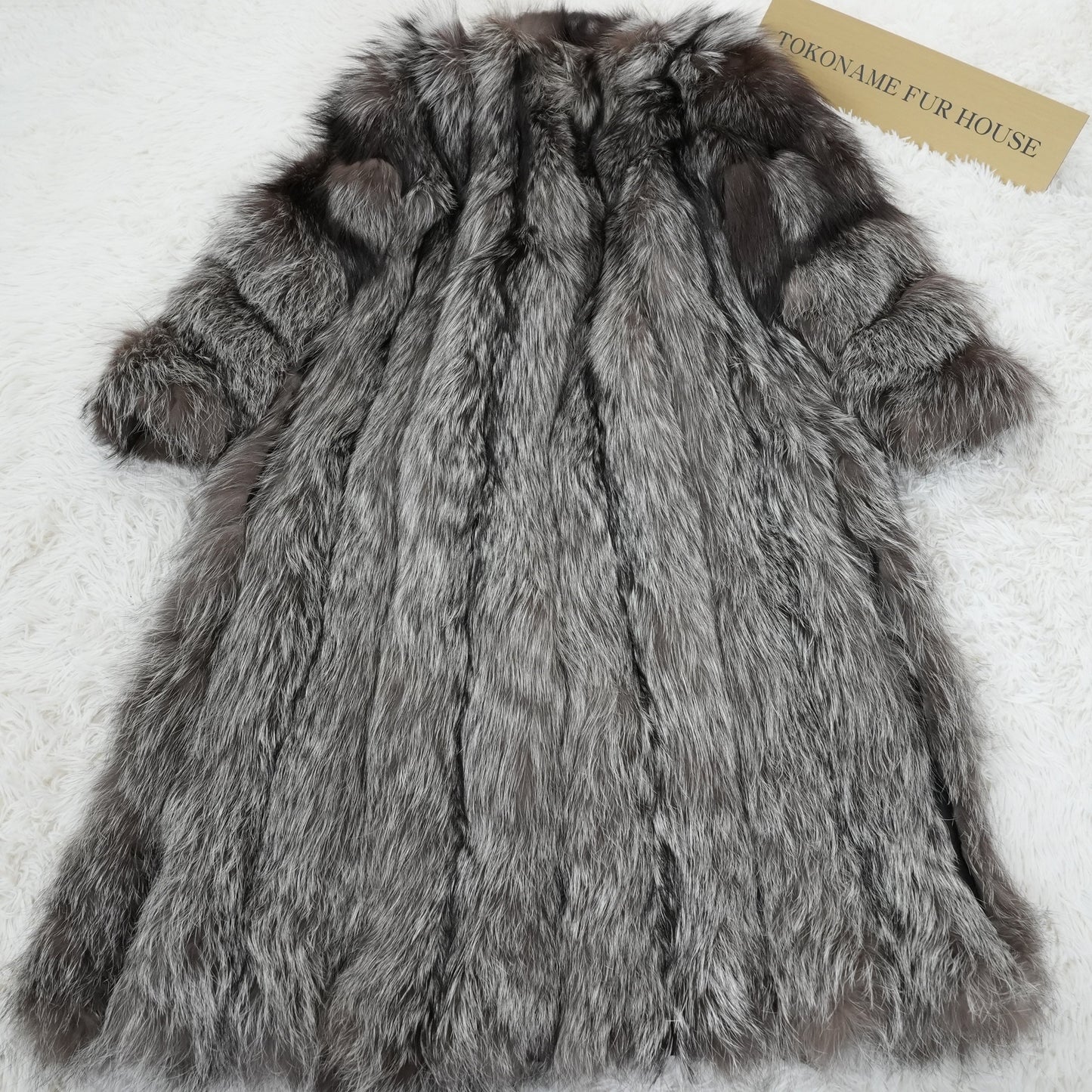 Silver Fox Long Coat - SAGA FOX Genuine Vintage Fur Japan