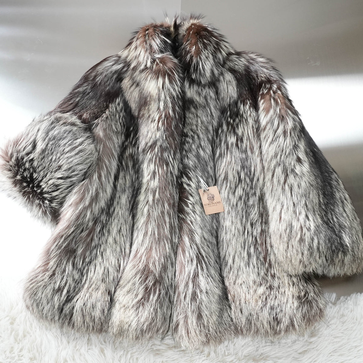 Silver Fox Fur Coat - Genuine Vintage Fur From Japan