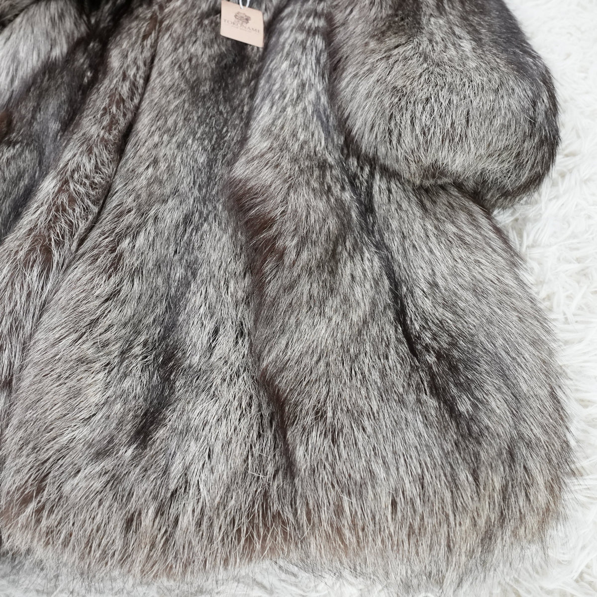 Silver Fox Semi Long Coat Soft and Fluffy - Genuine Vintage Fur From Japan