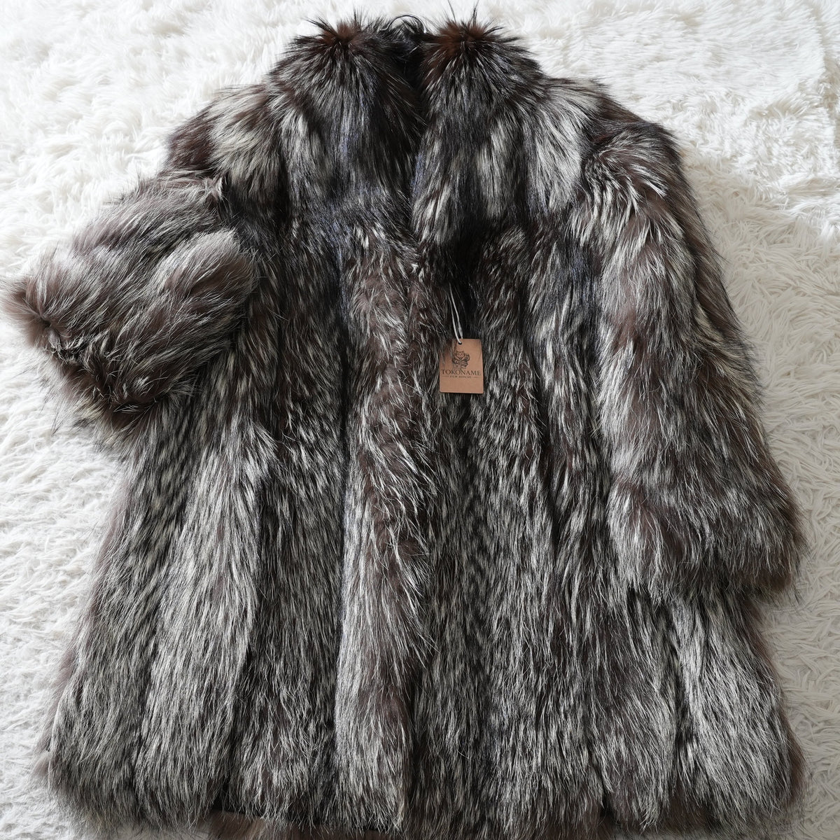Nordic Silver Fox Fur Coat EMBA - Genuine Vintage Fur From Japan