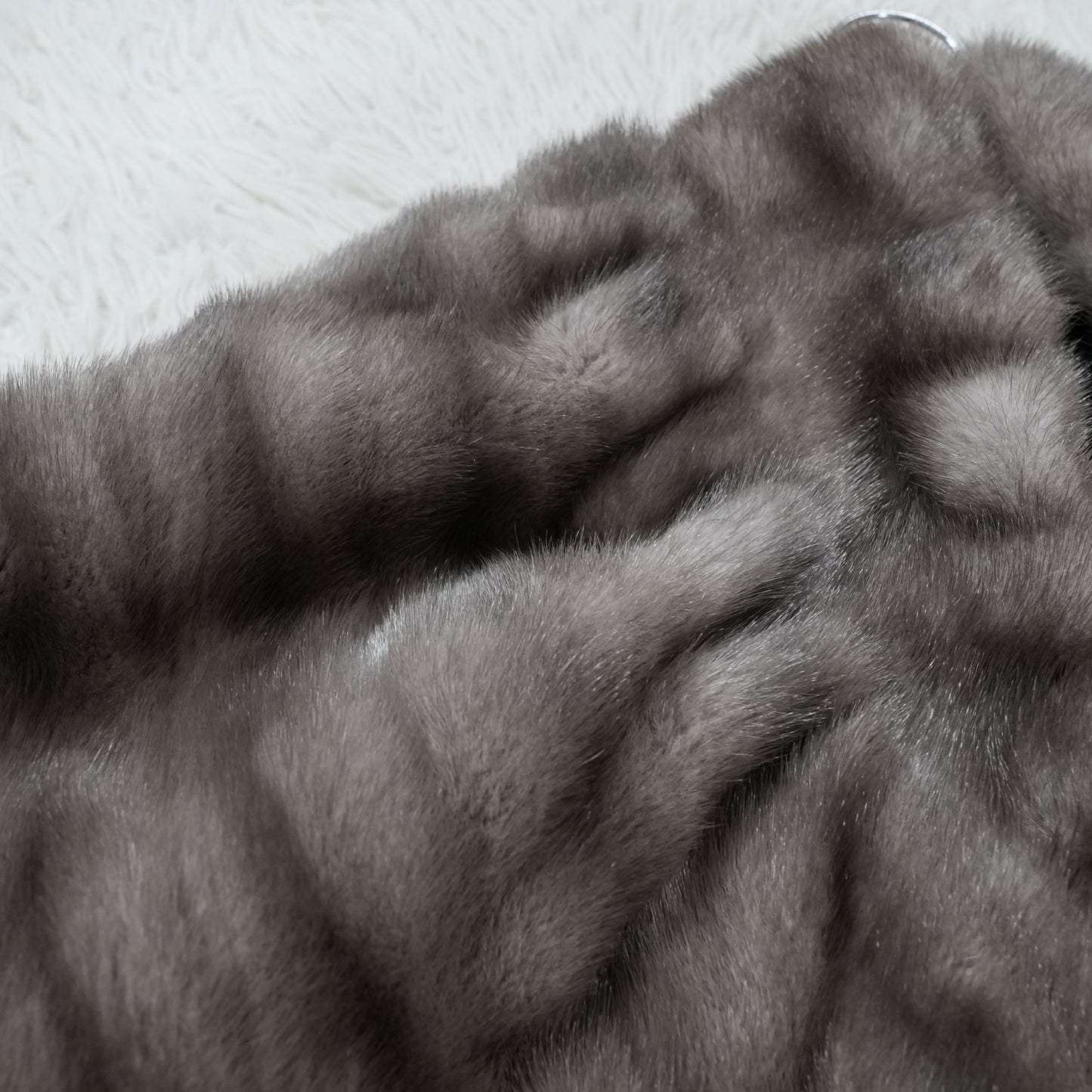 BlueIris Mink Shawl Fur House Princess - Genuine Vintage Fur From Japan
