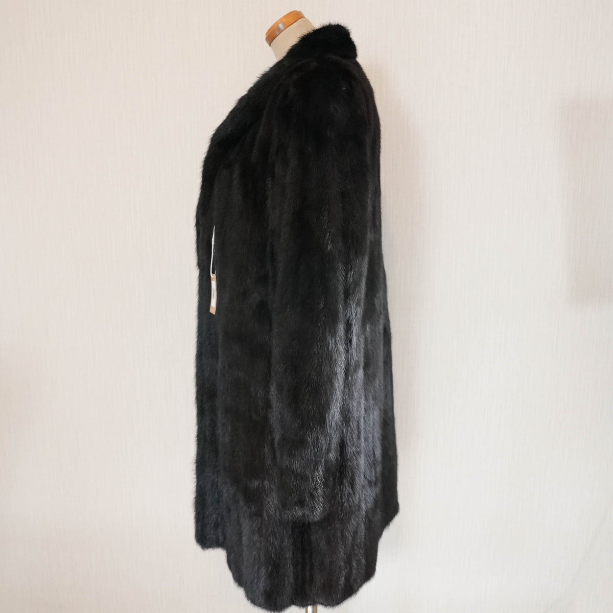 SAGA MINK semi Long Coat - Genuine Vintage Fur From Japan