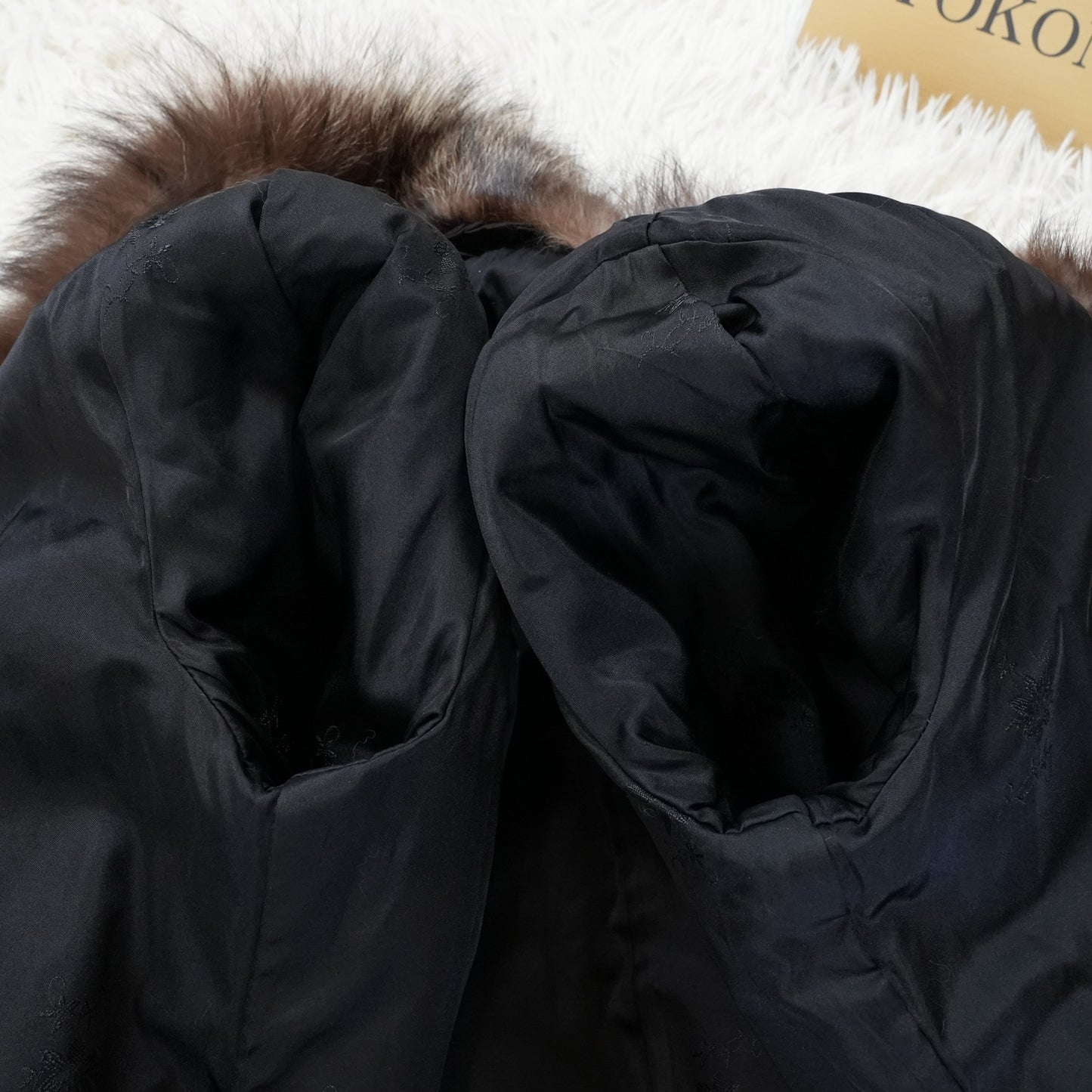 Silver Fox Fur Coat - Genuine Vintage Fur From Japan