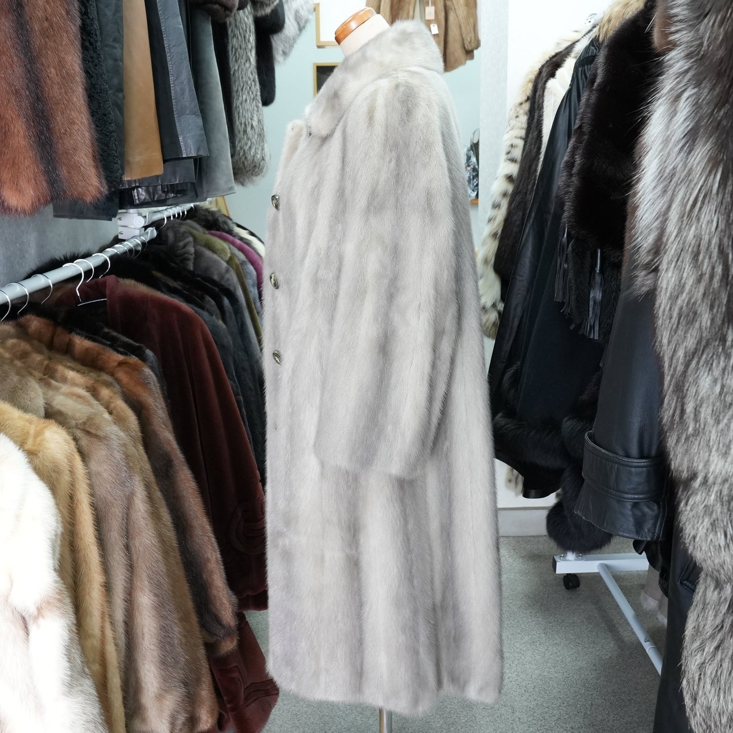 Sapphire Mink Long Coat A-LINE - Genuine Vintage Fur From Japan