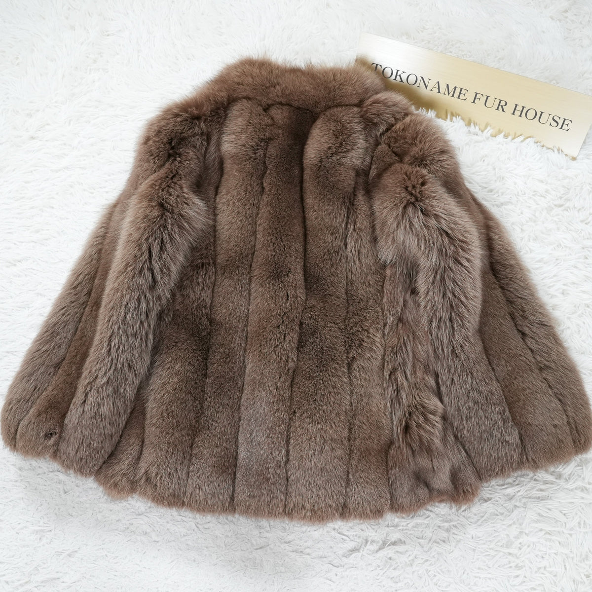 Brown Dyed SAGA FOX Fur Coat Soft and Fluffy - Genuine Vintage Fur From Japan