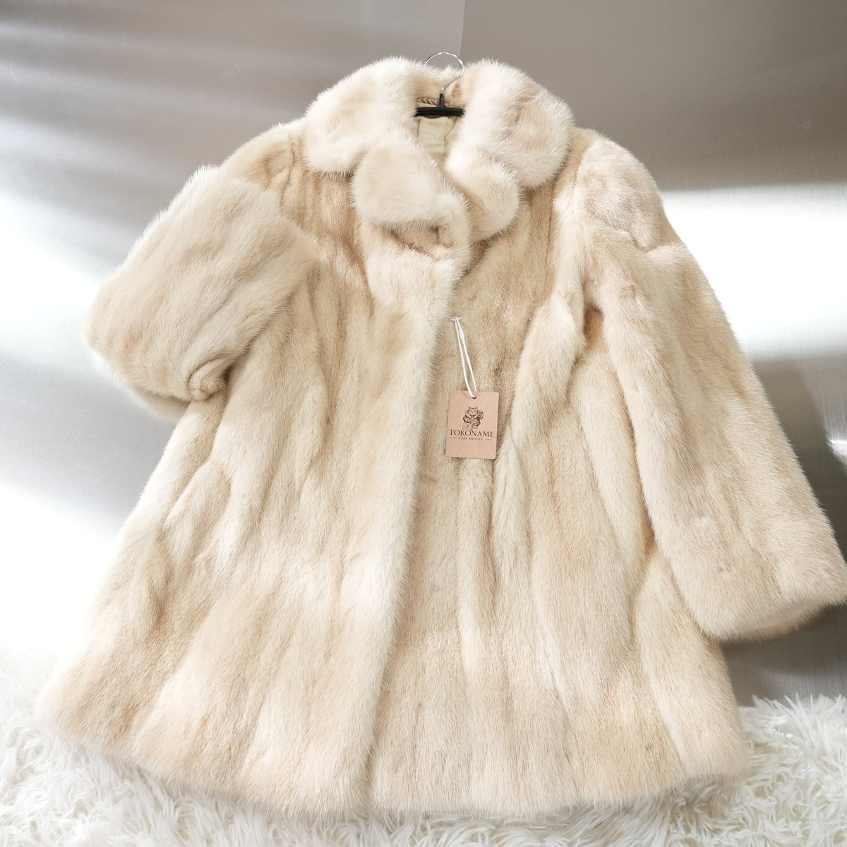 Pearl Mink Fur Coat - Genuine Vintage Fur From Japan