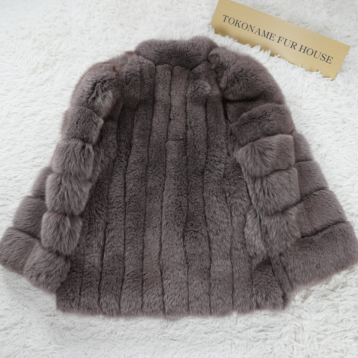 Muted Plum Gray Dyed SAGA FOX Coat Soft and Fluffy - Genuine Vintage Fur From Japan