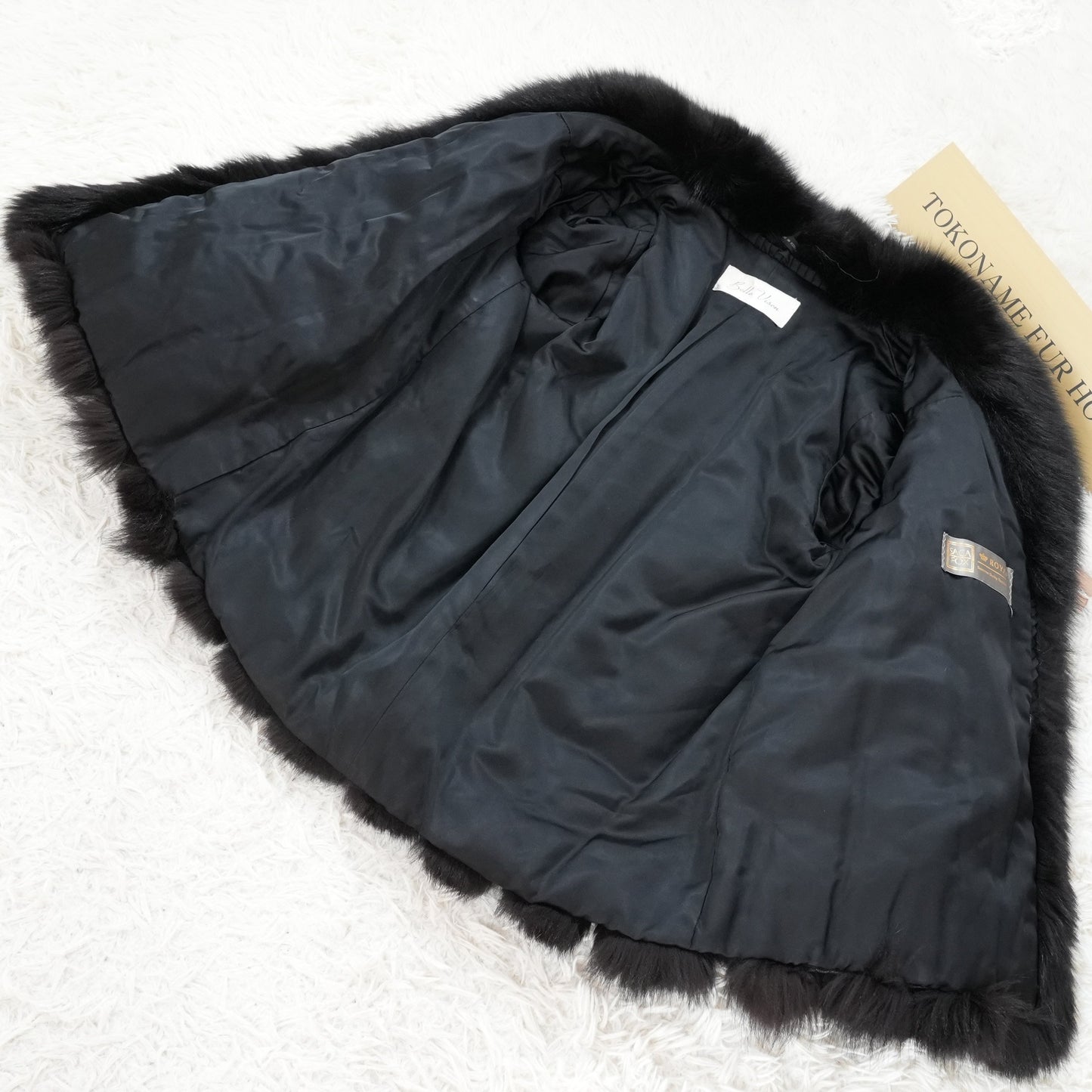 ROYAL SAGA FOX Black dyed Fur Coat - Genuine Vintage Fur From Japan