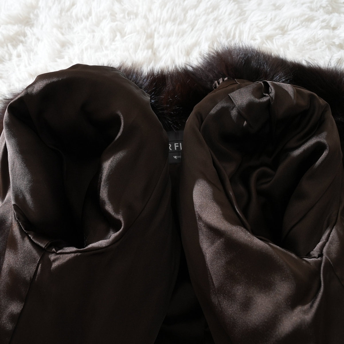 Dark Brown Dyed chevron Design Fox Fur Coat - Genuine Vintage Fur From Japan