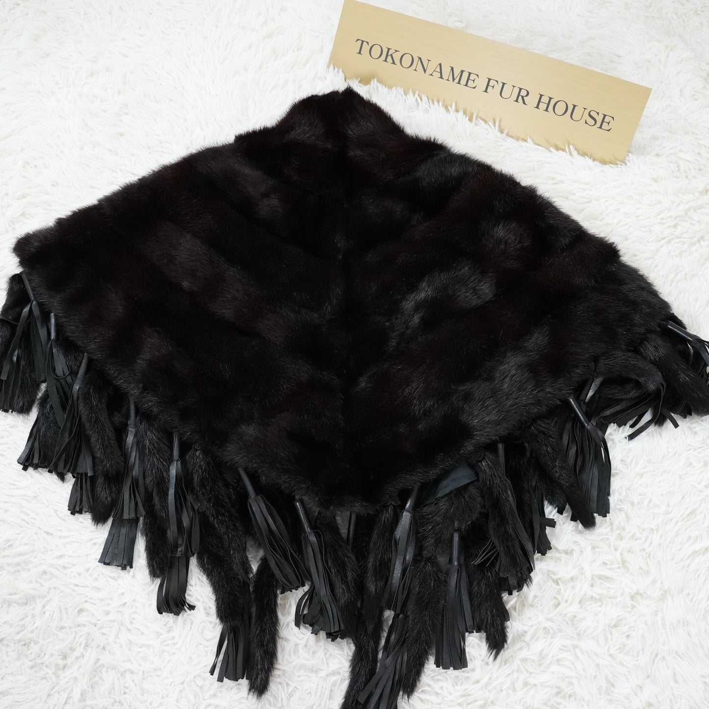 Dark Minn Cape with a tail SAGA MINK - Genuine Vintage Fur From Japan