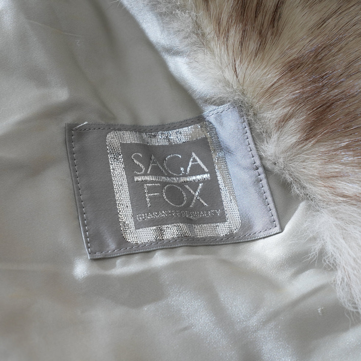 Nordic Fox Fur Coat - Genuine Vintage Fur From Japan