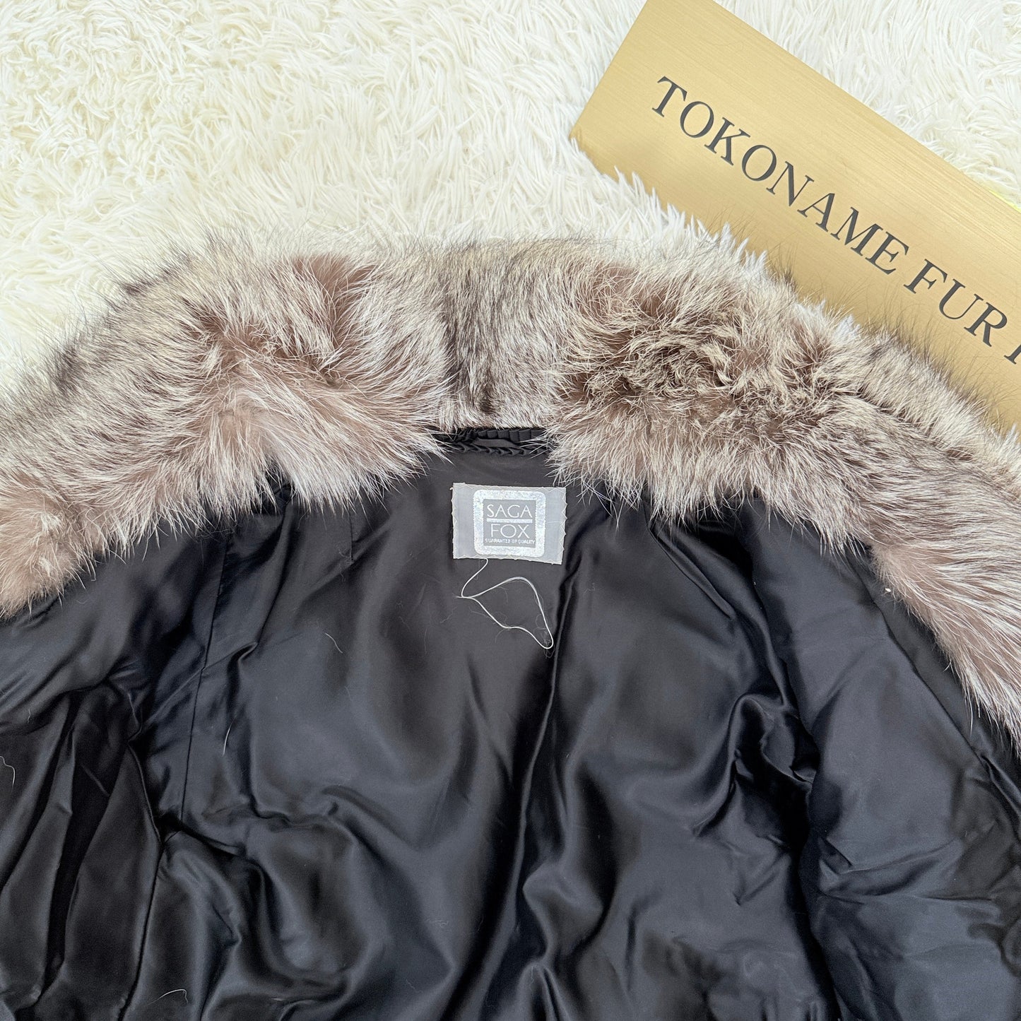 Silver Fox Coat - SAGA FOX Fluffy Genuine Vintage Fur Japan