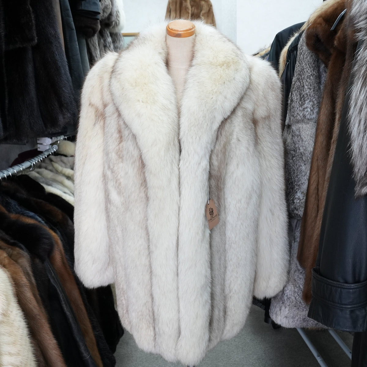 Blue Fox Fur Coat Soft and Fluffy jindo - Genuine Vintage Fur From Japan