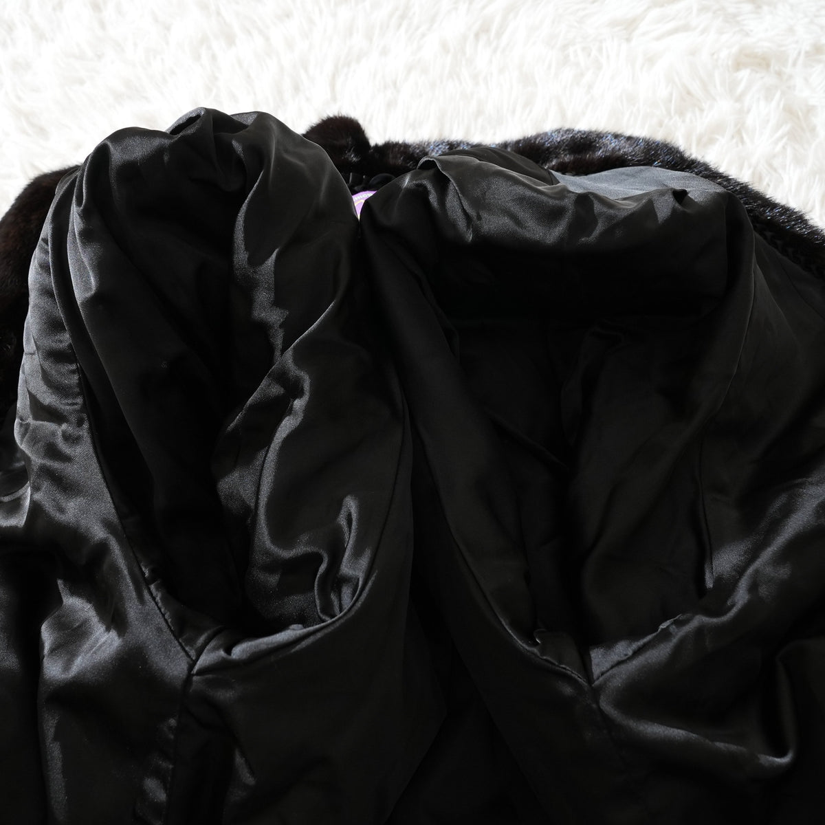 Glama Mink Fur Coat Soft and Glossy - Genuine Vintage Fur From Japan