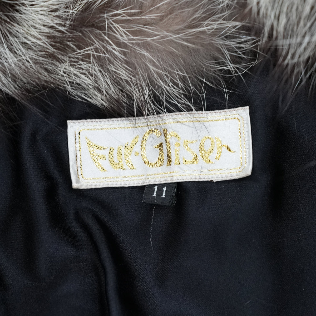Silver Fox Fur Coat Soft and Fuluffy - Genuine Vintage Fur From Japan