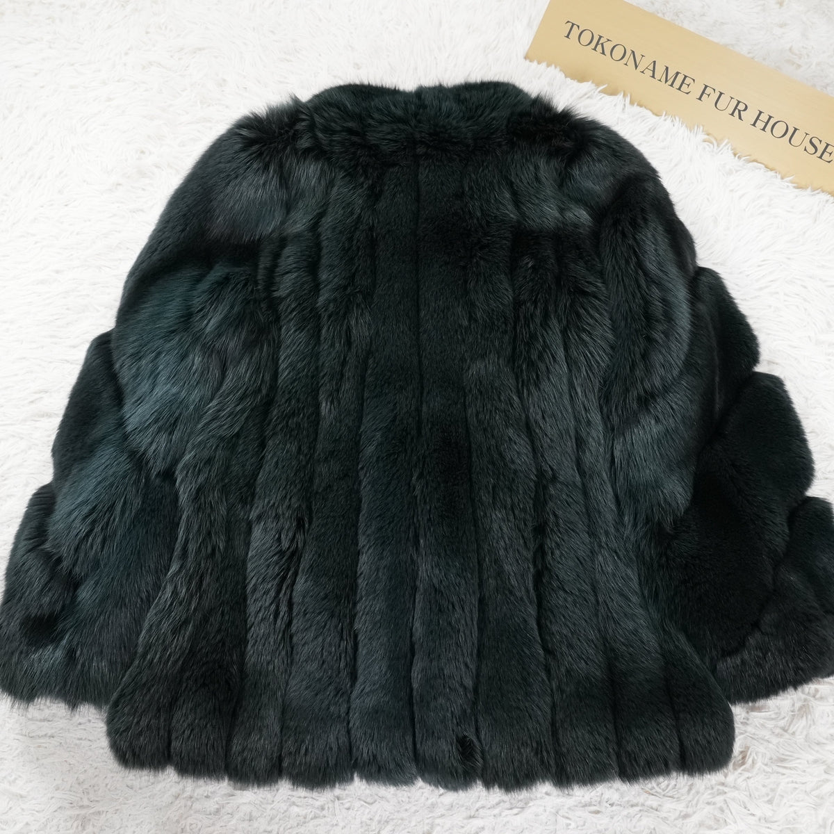 Dark Green Dyed Fox Fur Coat Soft and Fluffy Malvoisie - Genuine Vintage Fur From Japan