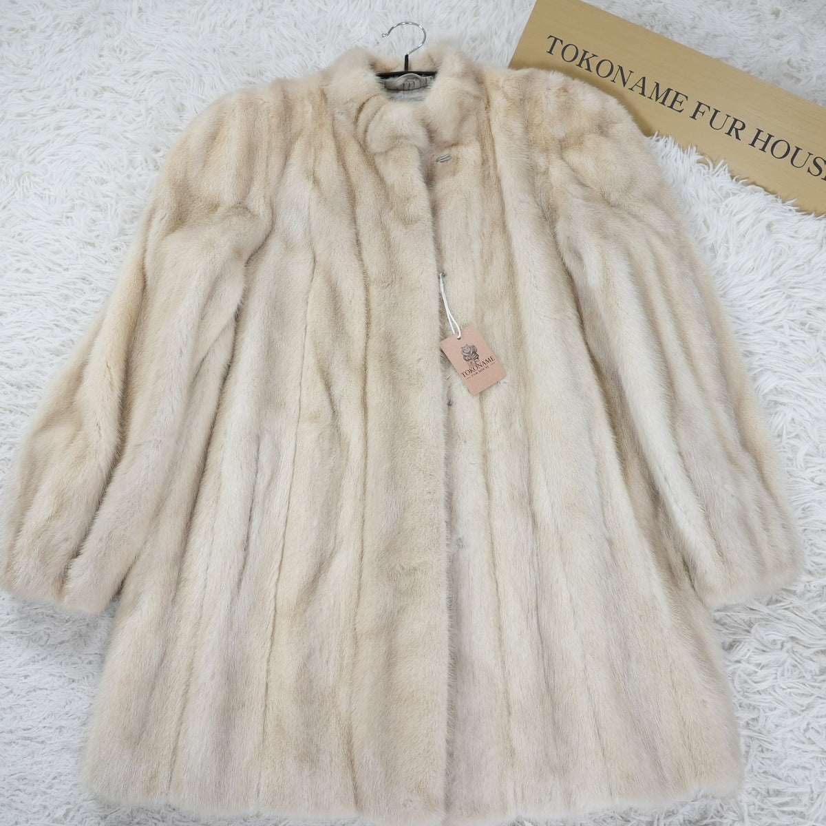 Azurene Mink Fur Coat EMBA - Genuine Vintage Fur From Japan