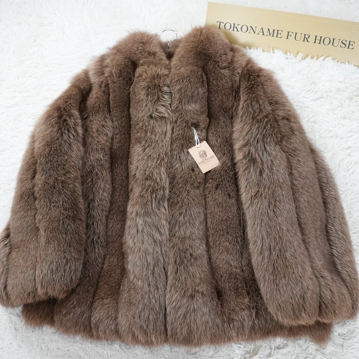 Brown Dyed SAGA FOX Fur Coat Soft and Fluffy - Genuine Vintage Fur From Japan