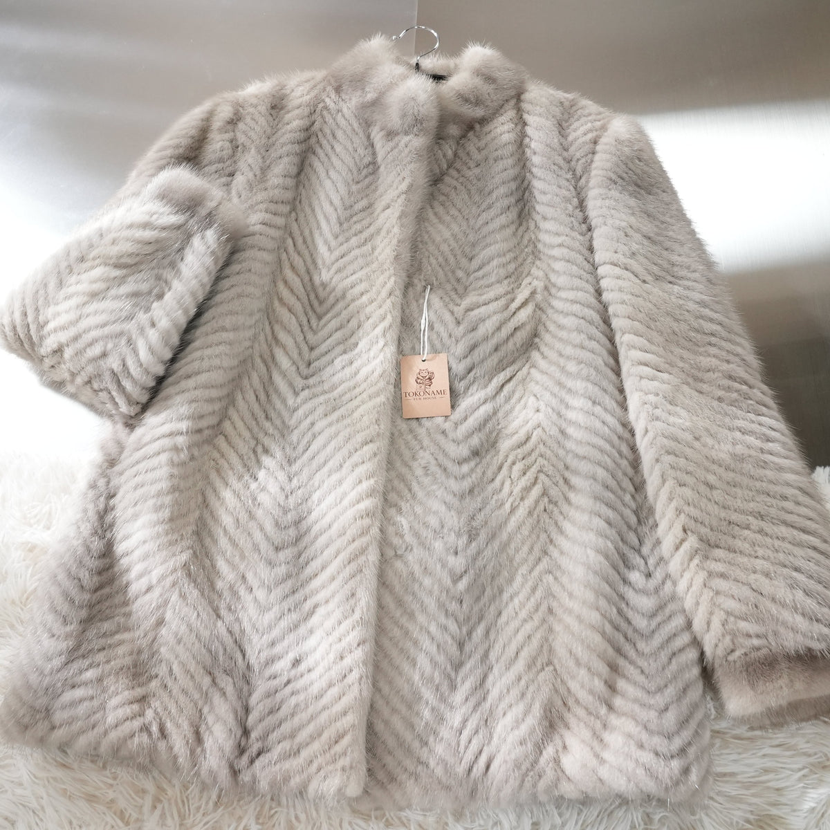 Sapphire Mink Fur Coat chevron - Genuine Vintage Fur From Japan