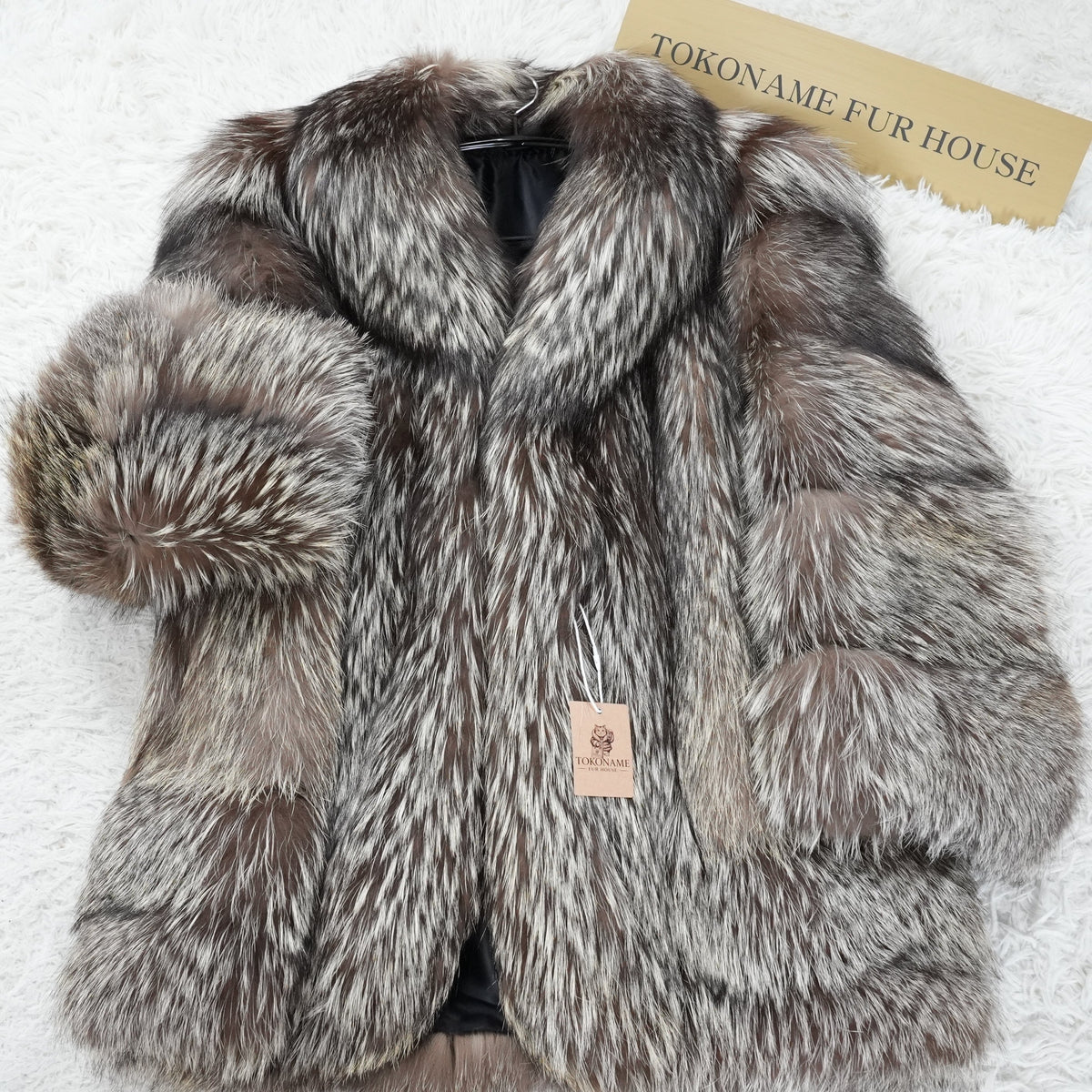Silver Fox Fur Coat - Genuine Vintage Fur From Japan
