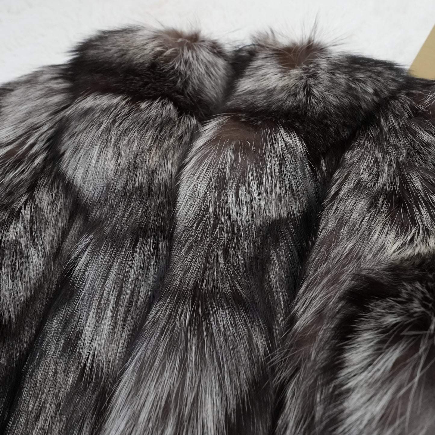 Silver Fox Long Coat Soft and Fuffy -SAGA FOX Vintage Fur Japan